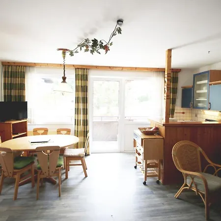 Kapruner Tal- 10-1 Bedroom Apartmán *