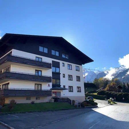 Kapruner Tal- 10-1 Bedroom Apartment *